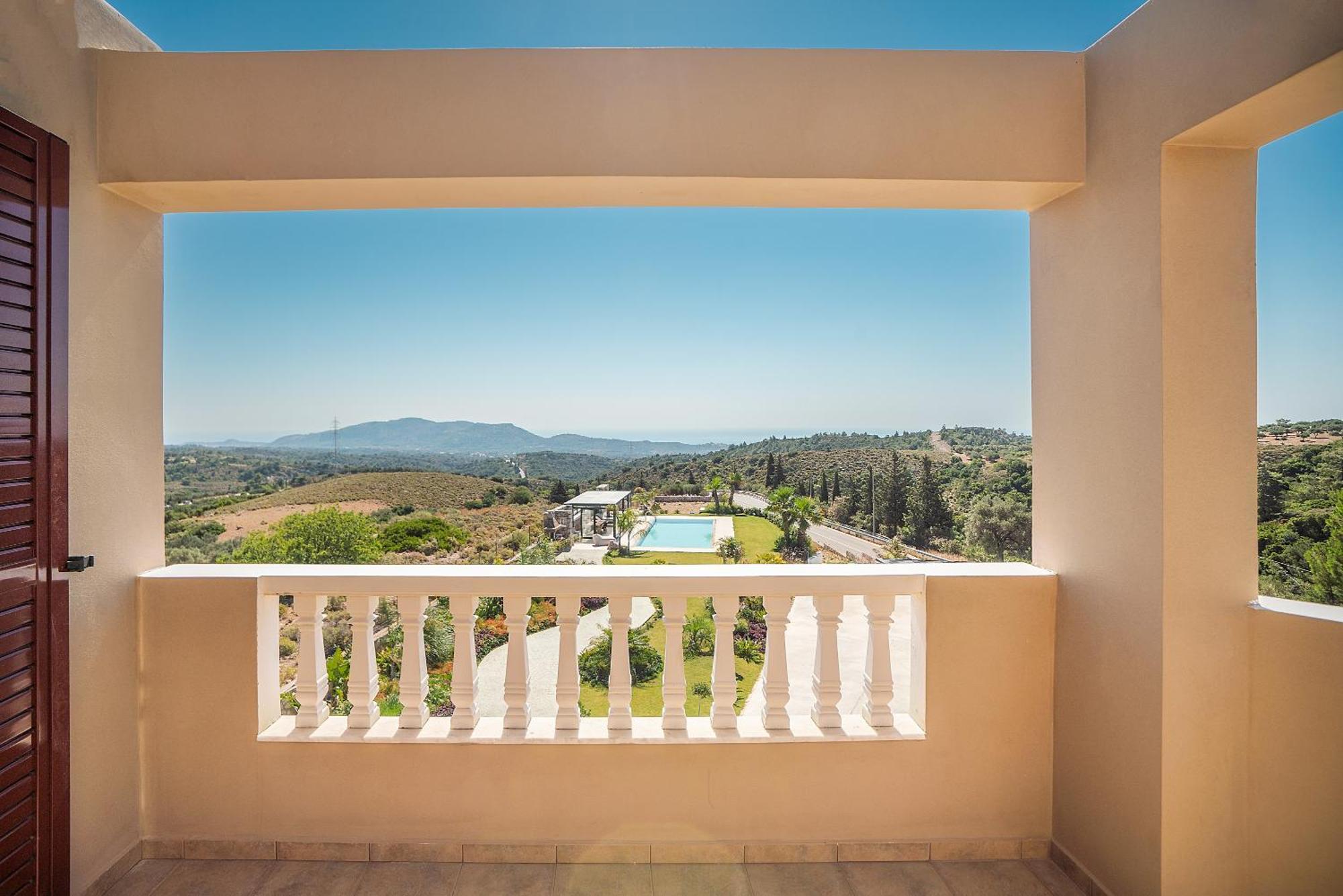 Sky Hills Villa Psinthos Екстериор снимка